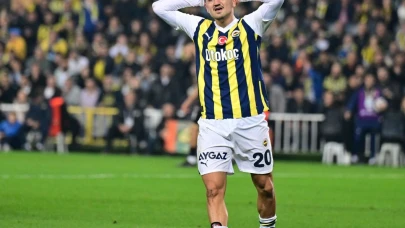 Derbi öncesi Fenerbahçe'de sakatlık: Cengiz Ünder Galatasaray'a karşı forma giyemeyecek