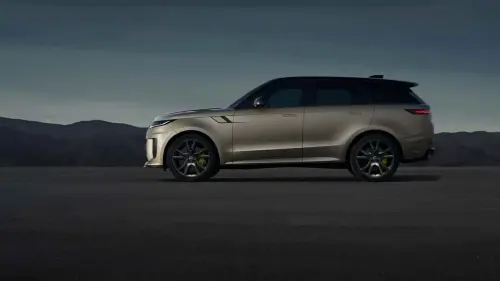 Land Rover, Sadece 15 Adet Üretilecek Olan SV Edition One Modelini Tanıttı!